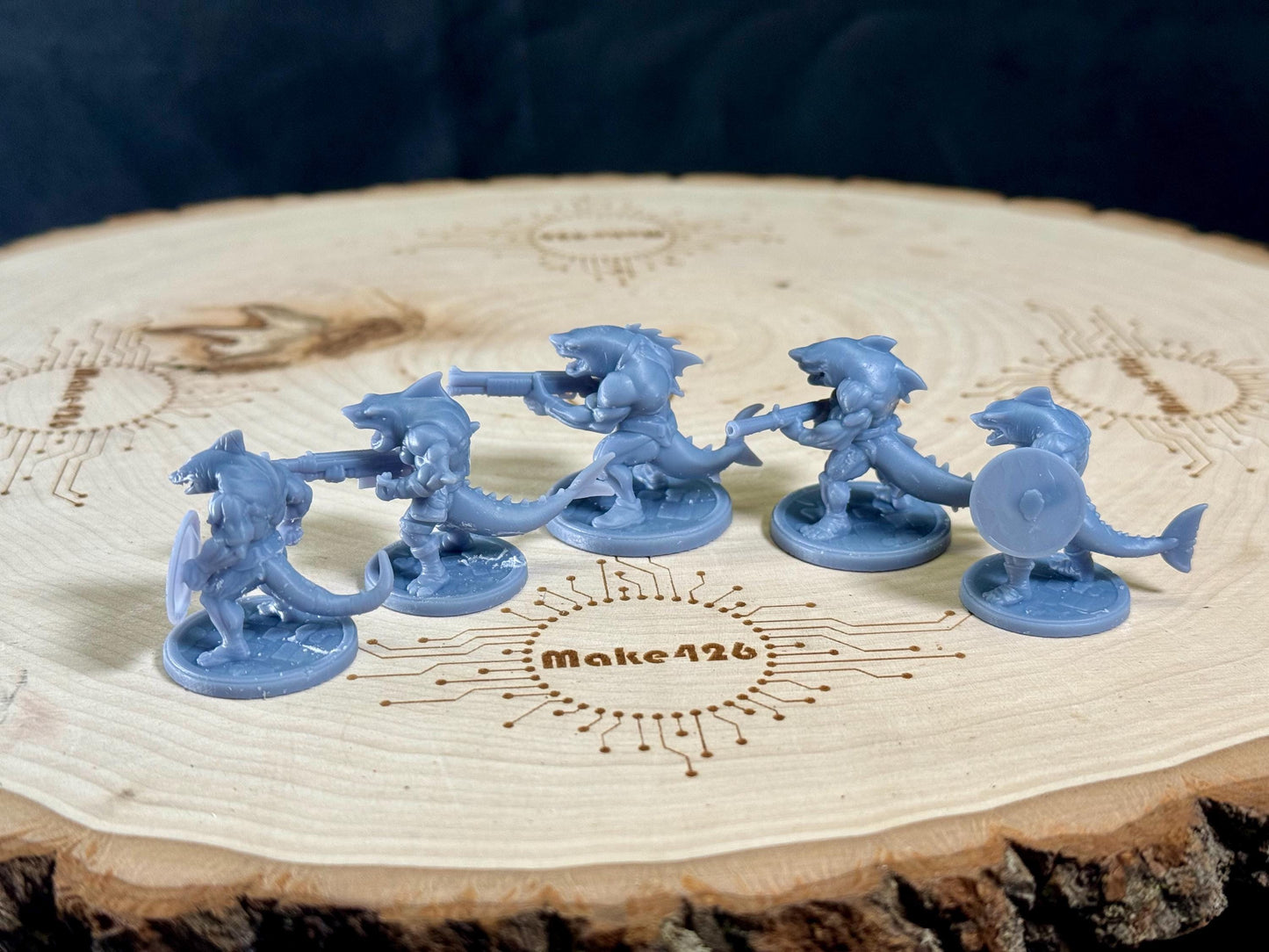 ACTION HERO SHARKS. 32 mm scale miniatures