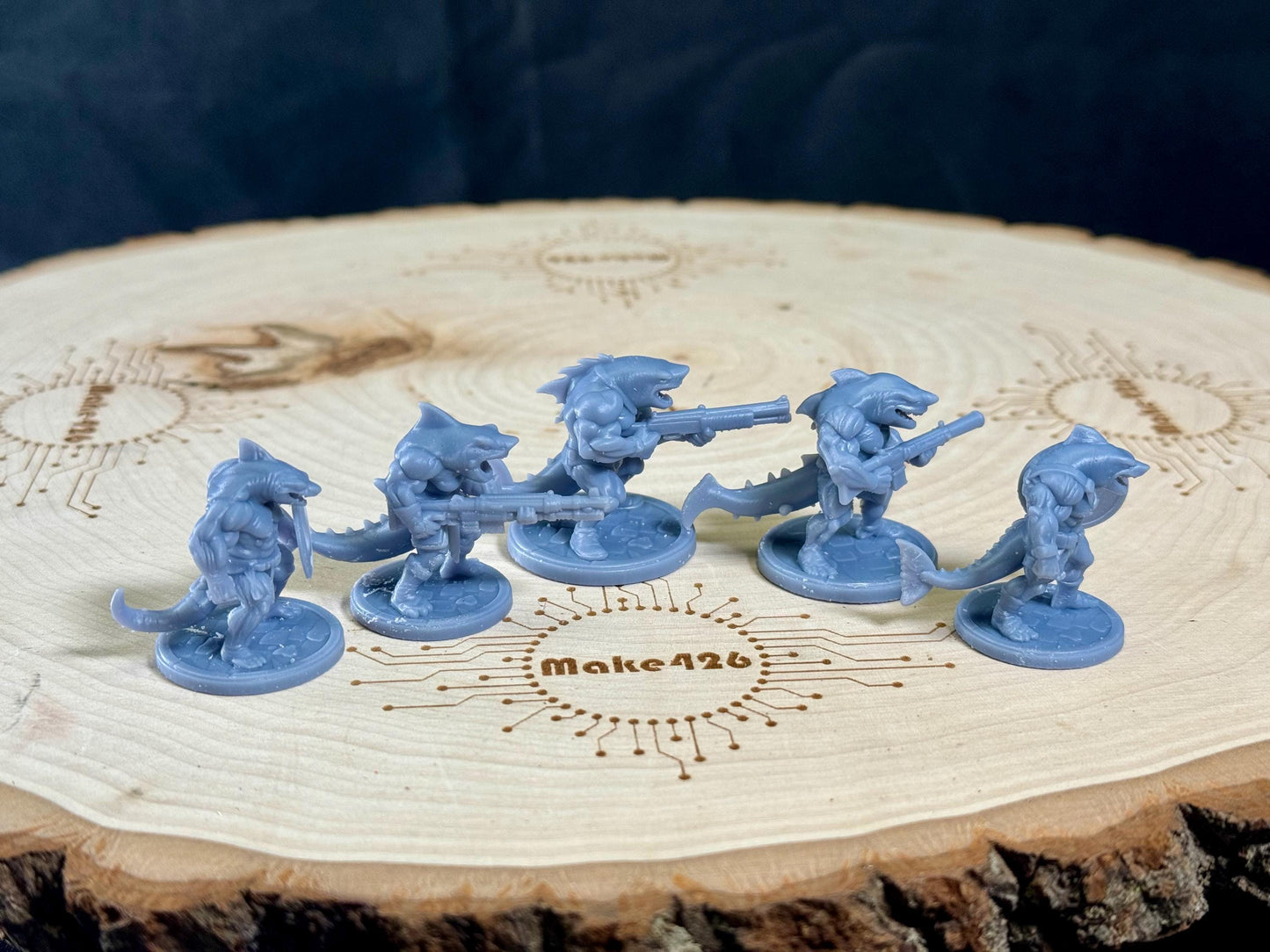 ACTION HERO SHARKS. 32 mm scale miniatures