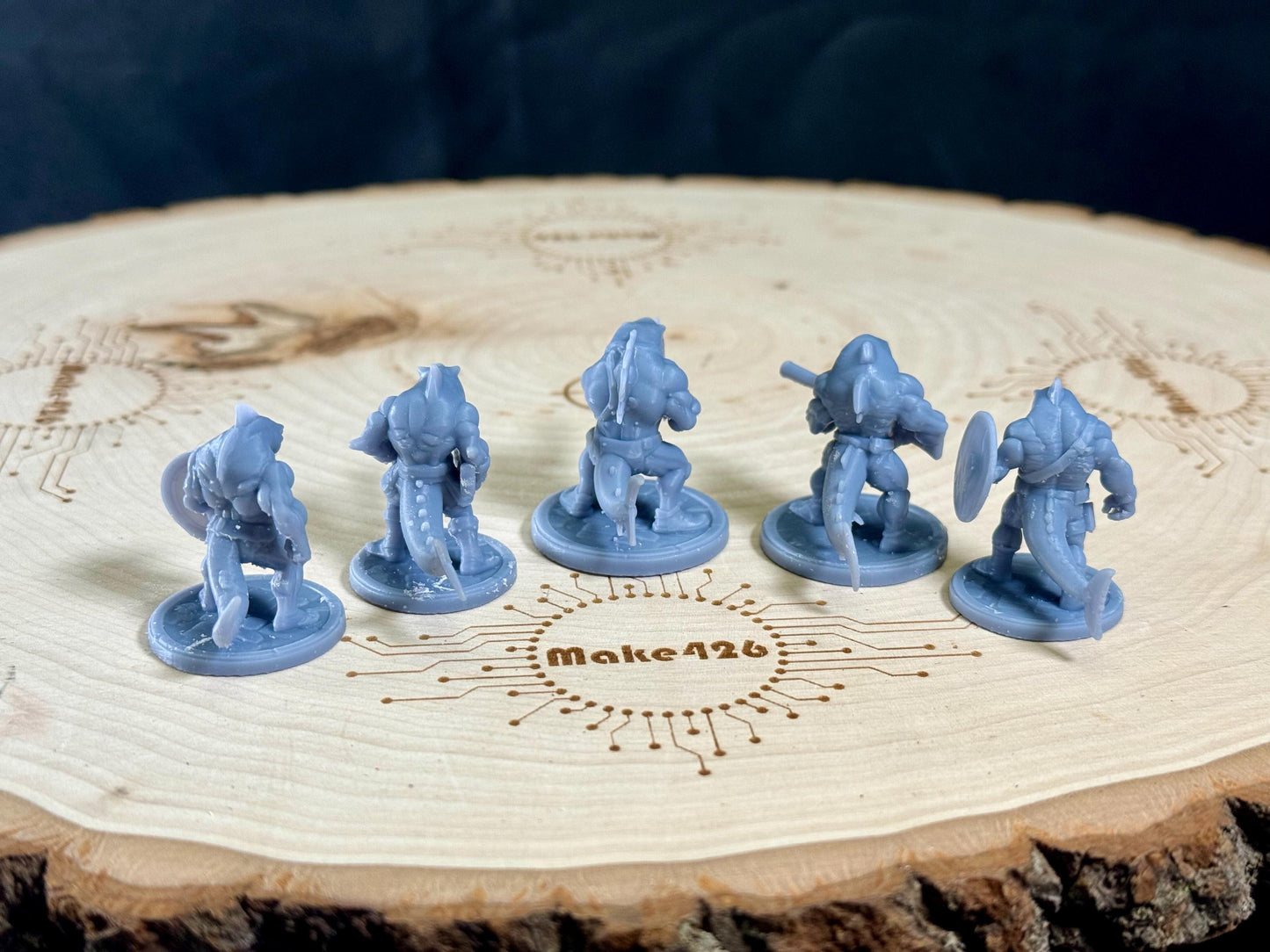 ACTION HERO SHARKS. 32 mm scale miniatures